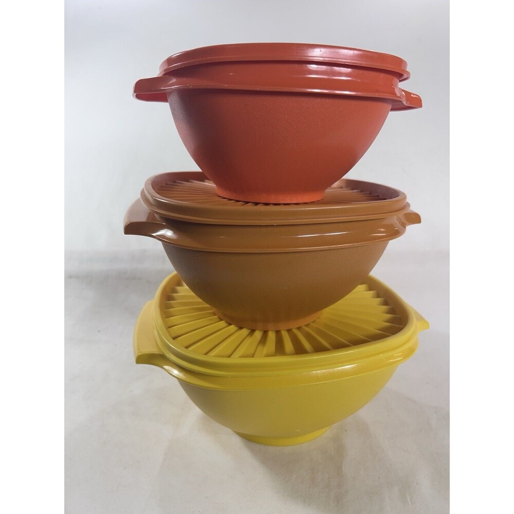 Tupperware Vintage Set Of 3 Sunburst Servalier Harvest Color Bowls with Lids